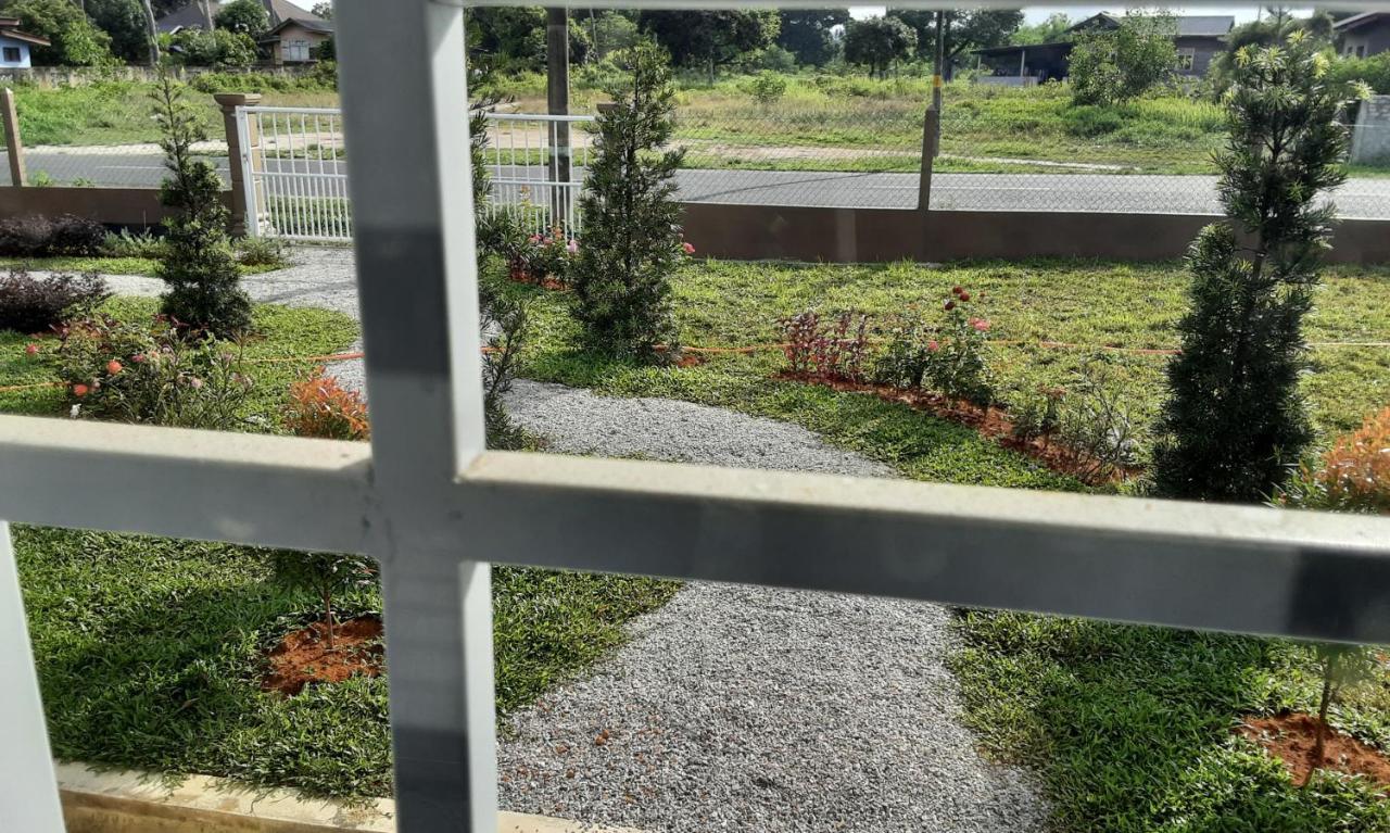 Villa Hijau Guest House Kampong Sura Tengah Екстериор снимка